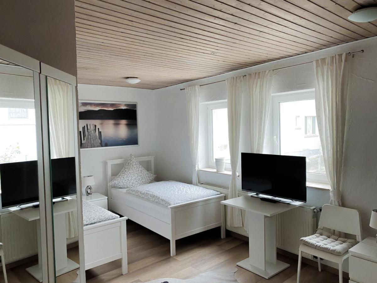 Haus Leipheim Hotell Eksteriør bilde
