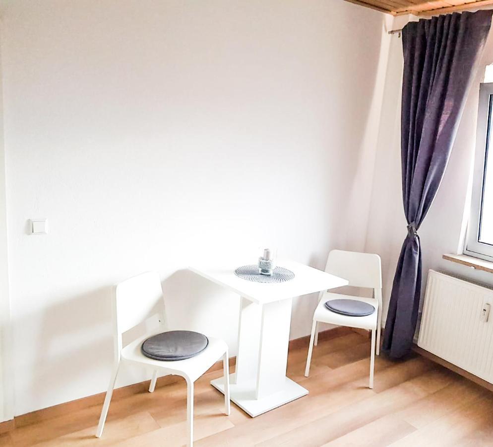 Haus Leipheim Hotell Eksteriør bilde